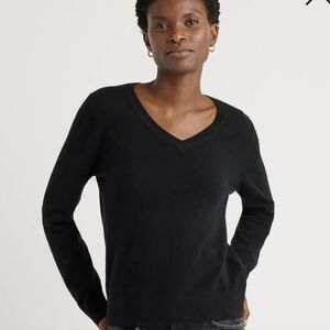 Quince Cashmere V Neck Sweater